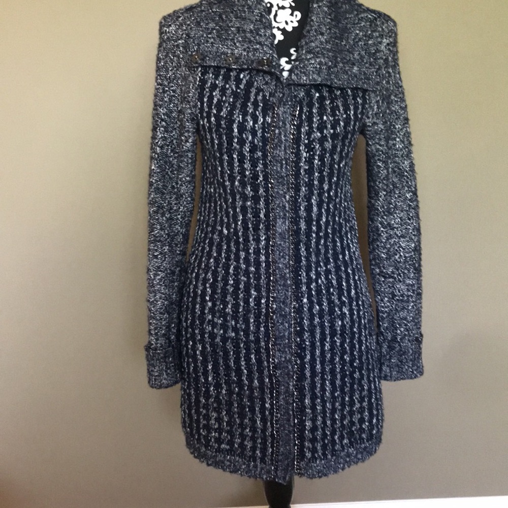 Gorgeous navy and white Chico’s long cardigan